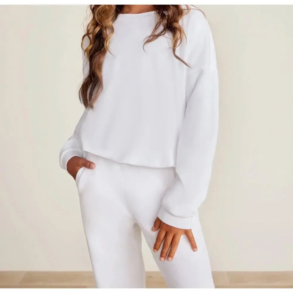 BAREFOOT DREAMS Youth CozyTerry Dolman pullover In White Sz 12/14 NWT - Picture 3 of 8